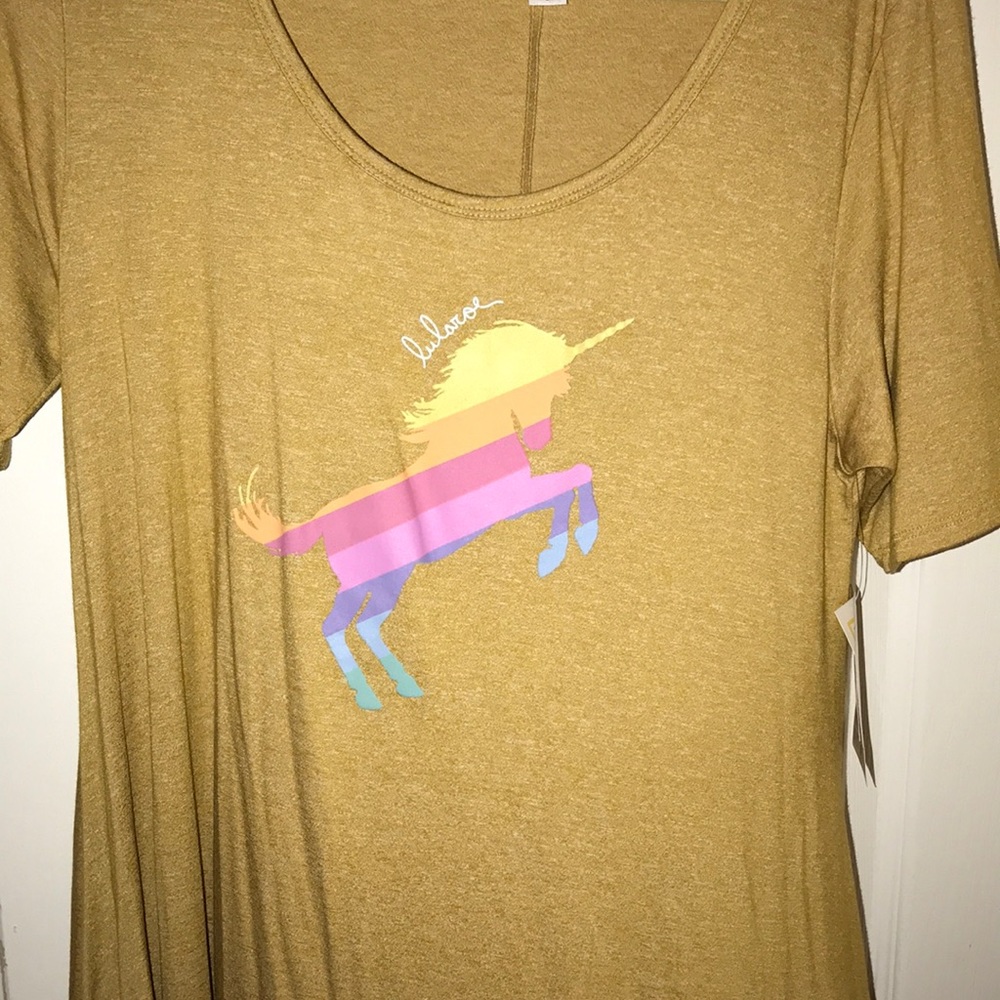 Unicorn perfect t